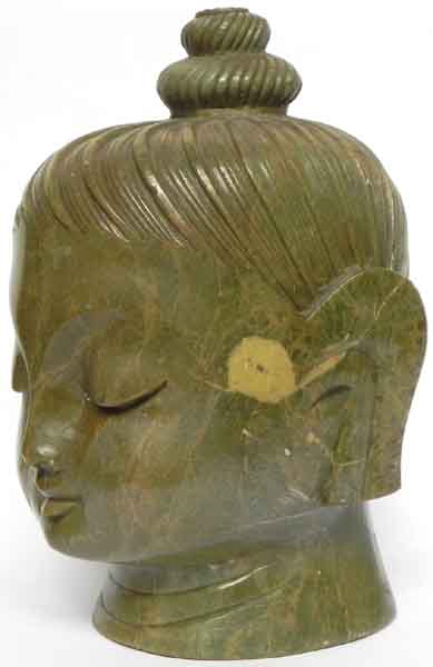 Steinskulptur Buddha Kopf grüner Marmor