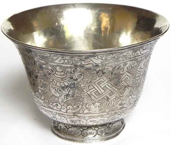 antike tibetische Teetasse mit Halter
